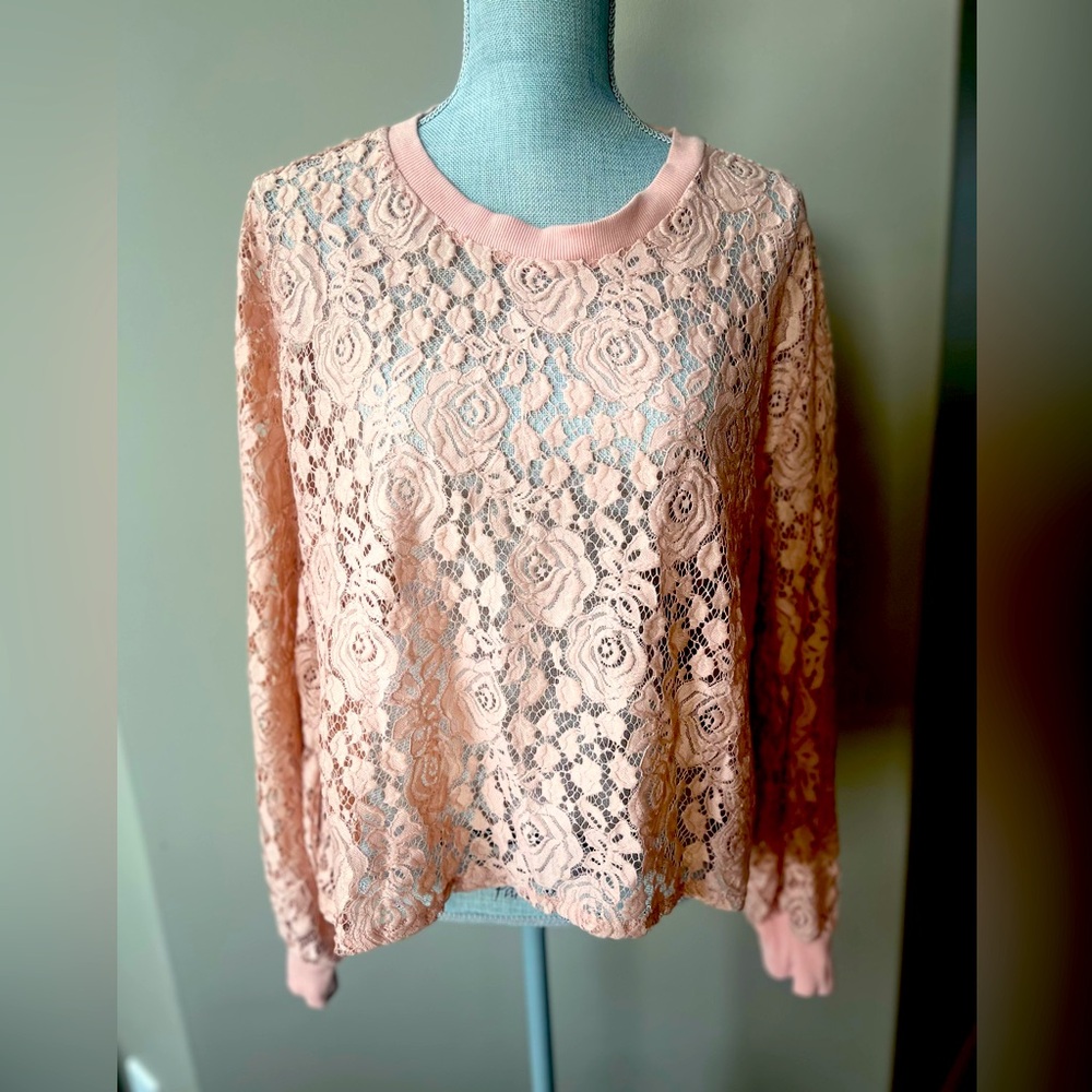 Eyeshadow Pink Lace Blouse with Long Sleeves